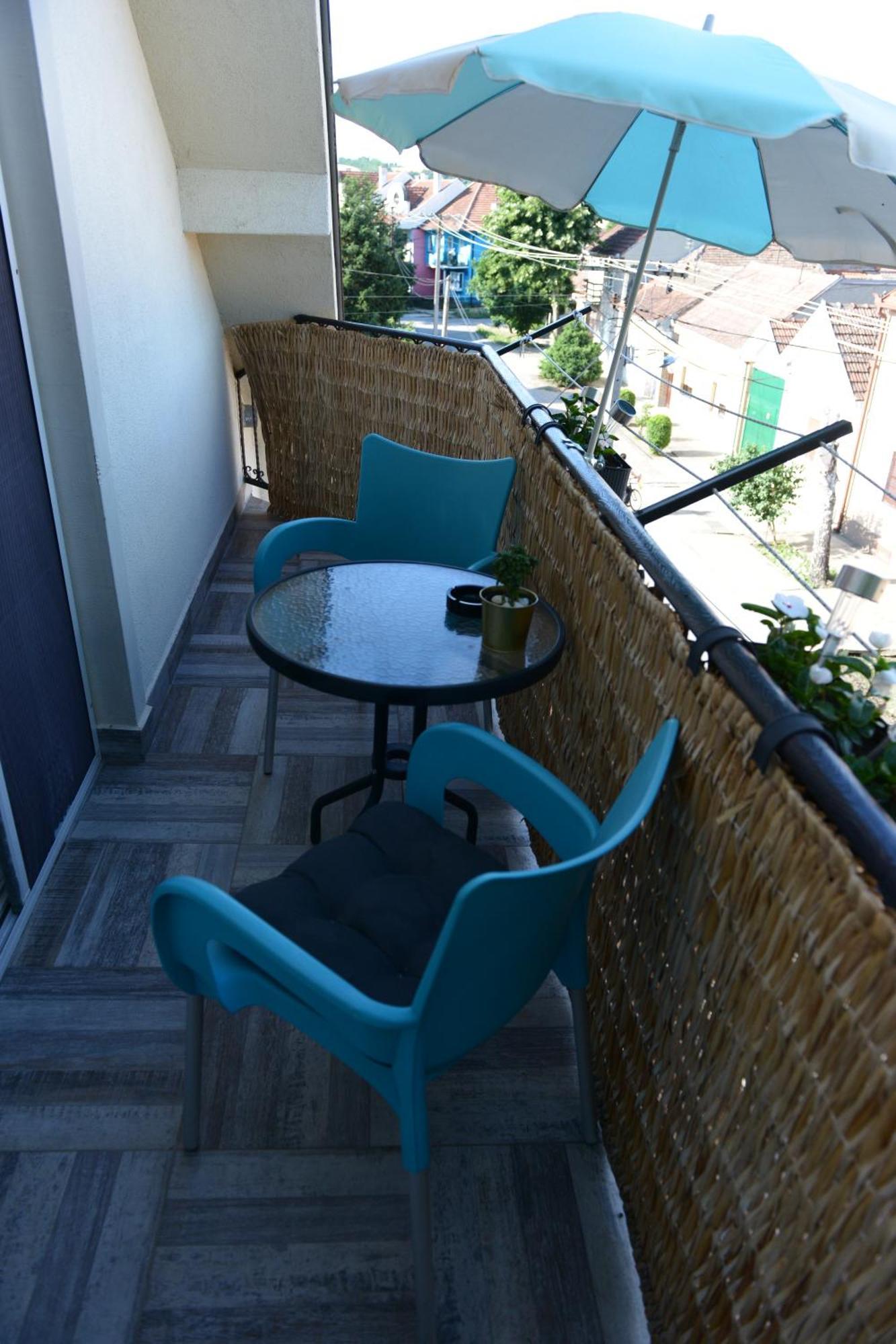 Apartments Idila بيلا تسركفا المظهر الخارجي الصورة